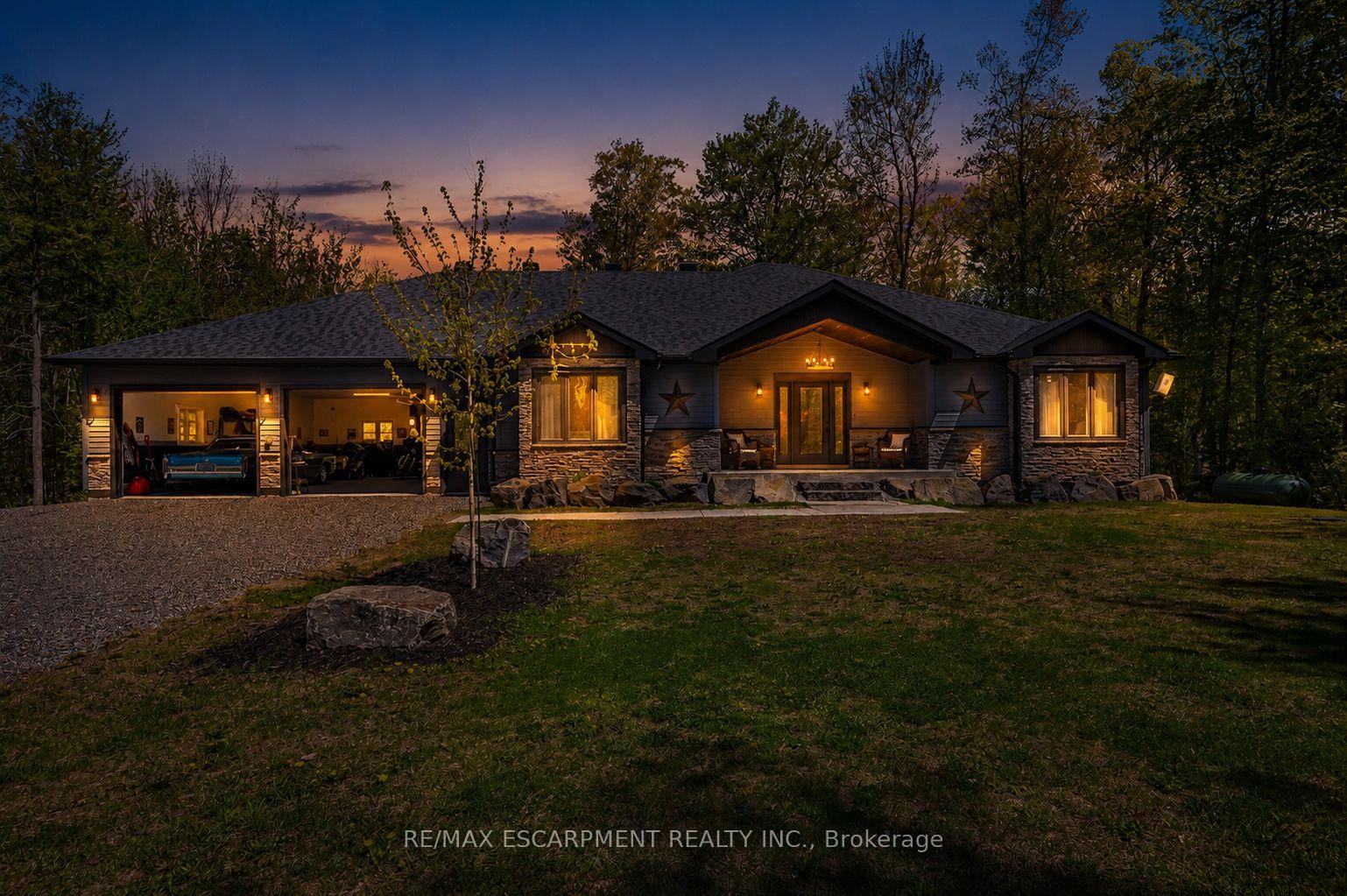 Photo 51 of 1068 Xavier Street, Gravenhurst, Morrison — HOMEH