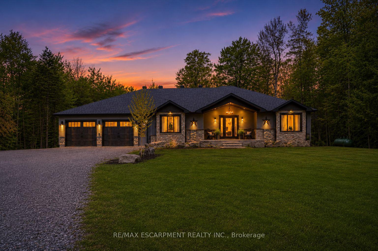 Photo 52 of 1068 Xavier Street, Gravenhurst, Morrison — HOMEH