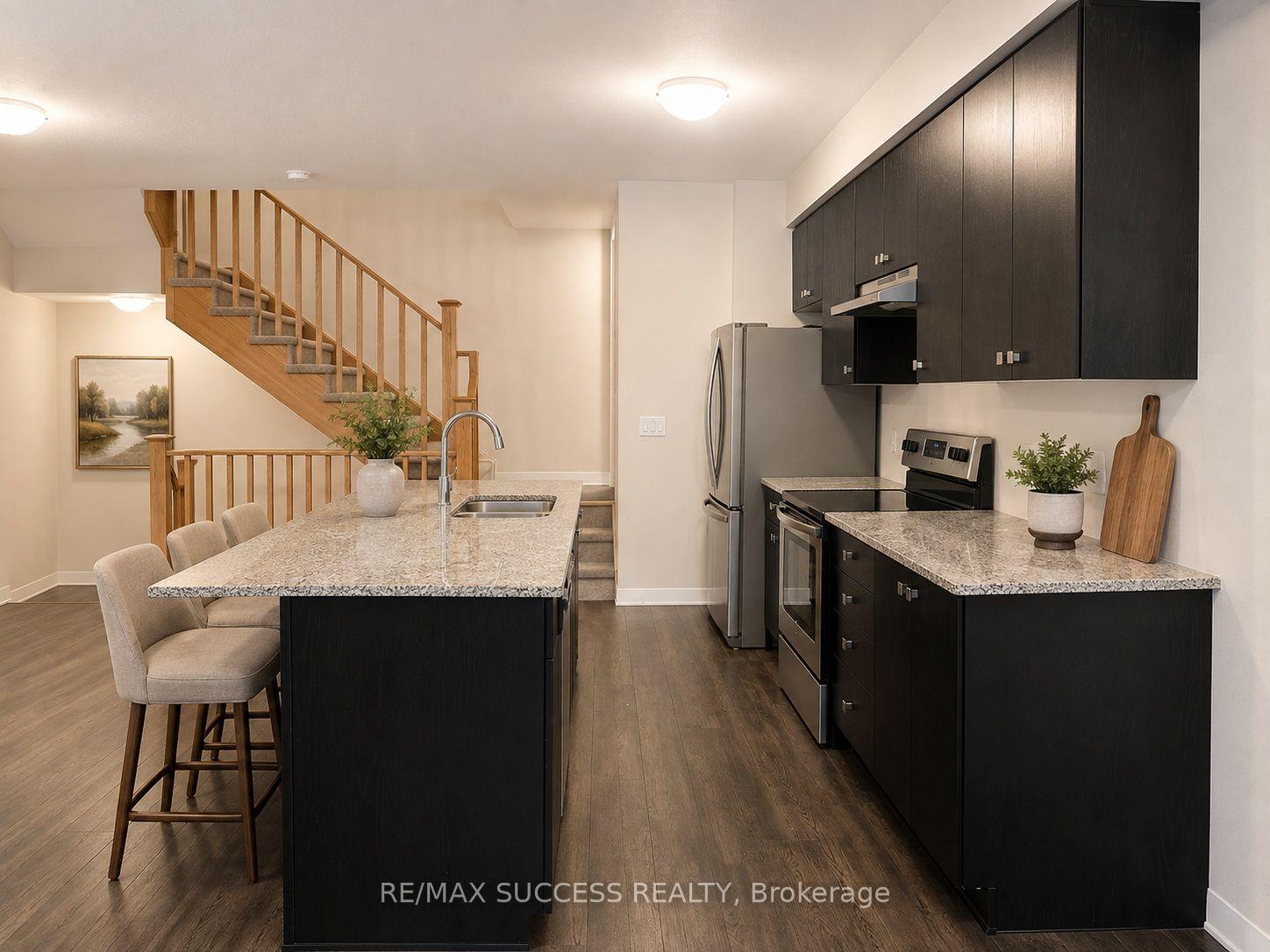 Photo 8 of Unit 502, 585 Colborne Street E, Brantford, East Ward — HOMEH