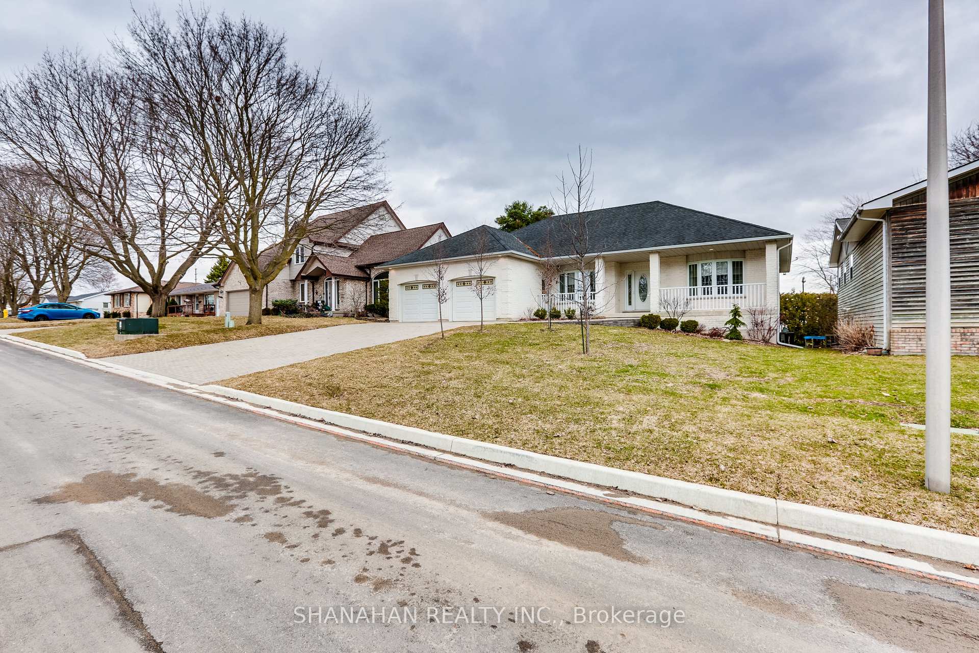 Photo 3 of 41 Sunset Avenue, Warwick, Watford — HOMEH