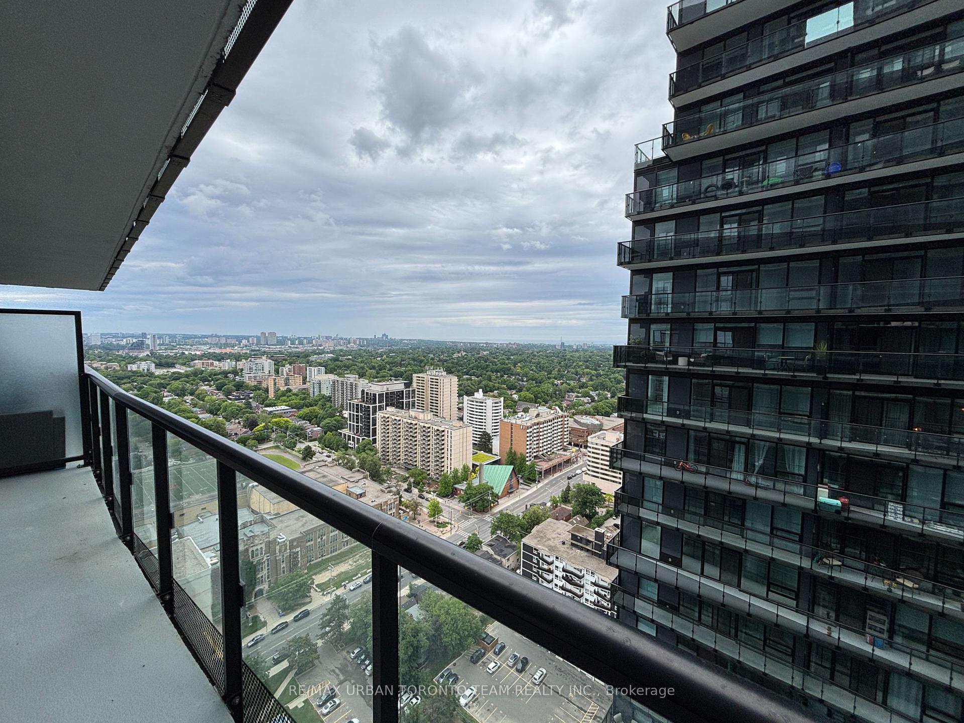 Photo 8 of Unit 3012, 117 Broadway Avenue, Toronto, Mount Pleasant West — HOMEH
