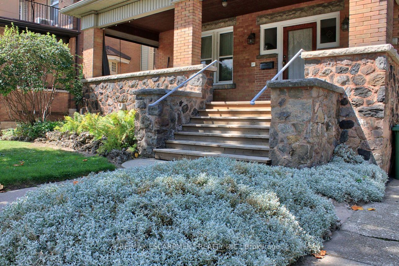 Photo 7 of 22 Blake Street, Hamilton, Blakeley — HOMEH