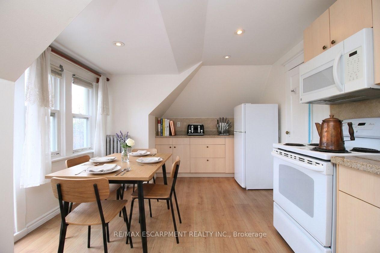 Photo 39 of 22 Blake Street, Hamilton, Blakeley — HOMEH