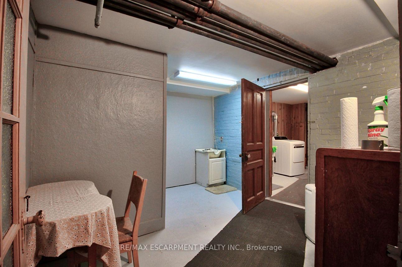 Photo 43 of 22 Blake Street, Hamilton, Blakeley — HOMEH