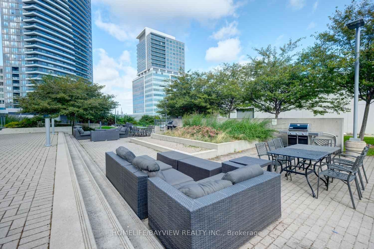 Photo 36 of Unit 2403, 7165 Yonge Street, Markham, Grandview — HOMEH