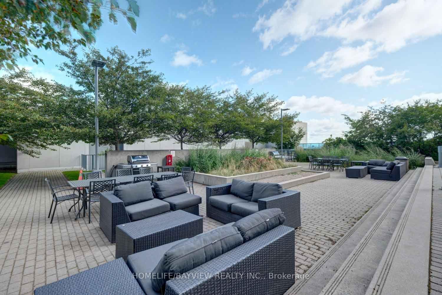 Photo 38 of Unit 2403, 7165 Yonge Street, Markham, Grandview — HOMEH