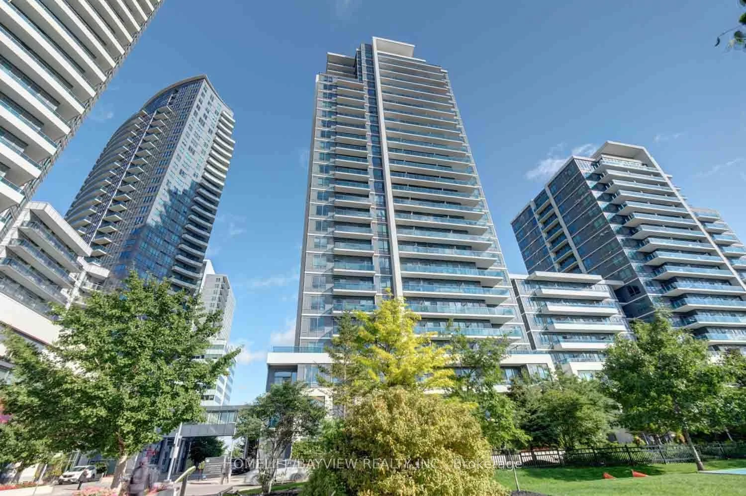 Photo 4 of Unit 2403, 7165 Yonge Street, Markham, Grandview — HOMEH