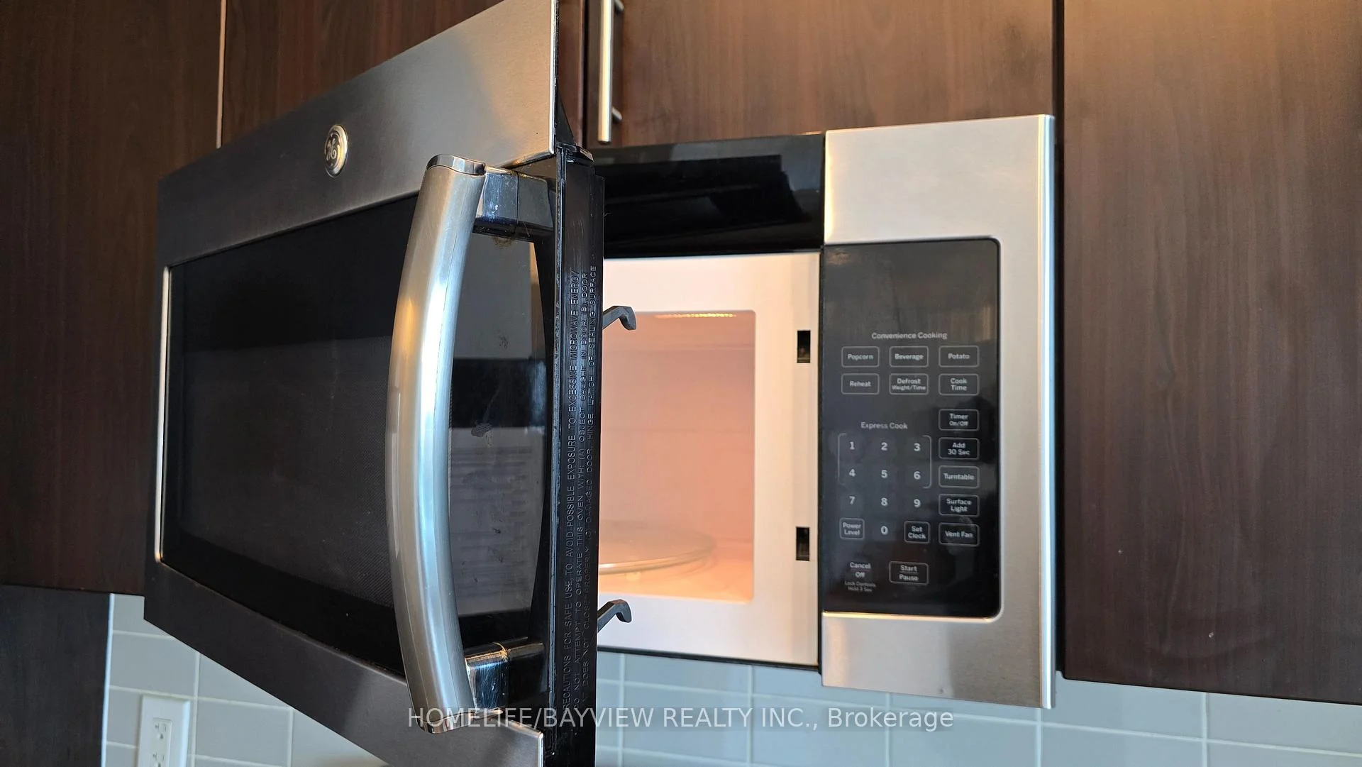 Photo 21 of Unit 2403, 7165 Yonge Street, Markham, Grandview — HOMEH