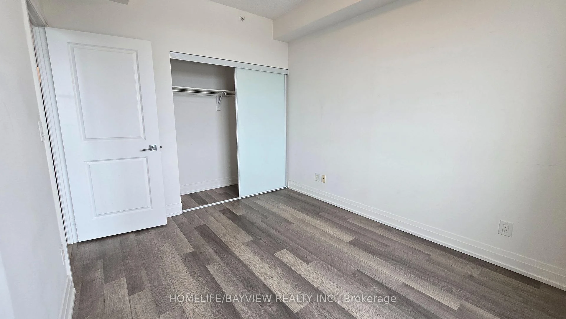 Photo 25 of Unit 2403, 7165 Yonge Street, Markham, Grandview — HOMEH