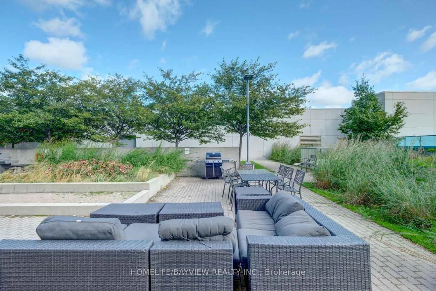 Photo 27 of Unit 2403, 7165 Yonge Street, Markham, Grandview — HOMEH