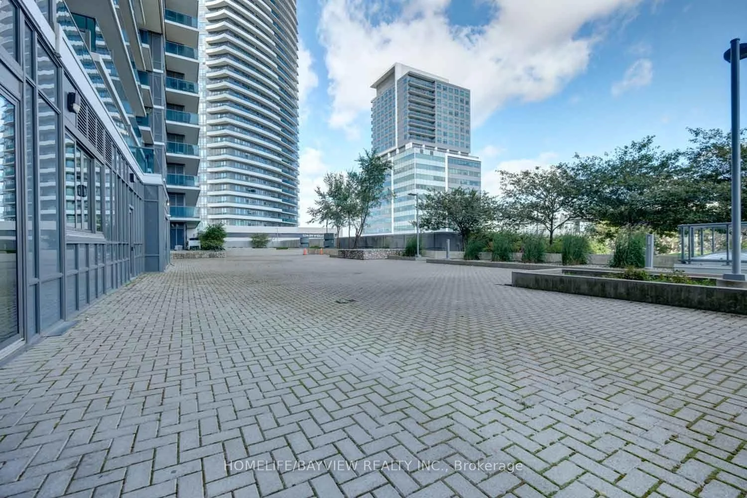 Photo 37 of Unit 2403, 7165 Yonge Street, Markham, Grandview — HOMEH