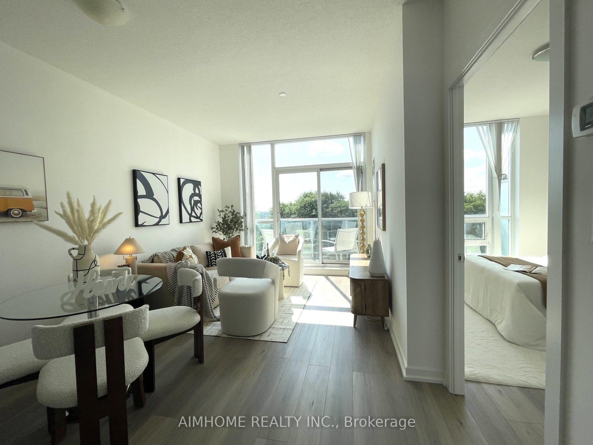 Photo 3 of 66 Forest Manor Road, North York, Henry Farm — HOMEH