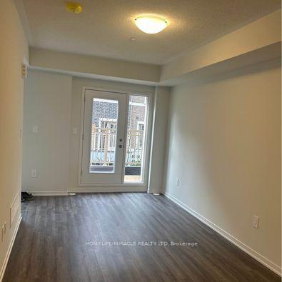 Photo 2 of Unit 81, 39 Honeycrisp Crescent, Vaughan, Vaughan Corporate Centre — HOMEH