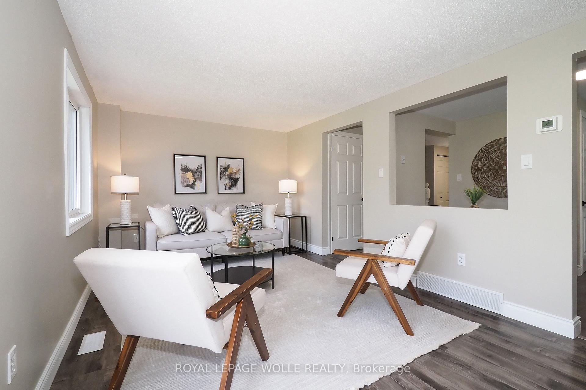Photo 11 of 495 Misty Crescent, Kitchener, Grand River North — HOMEH