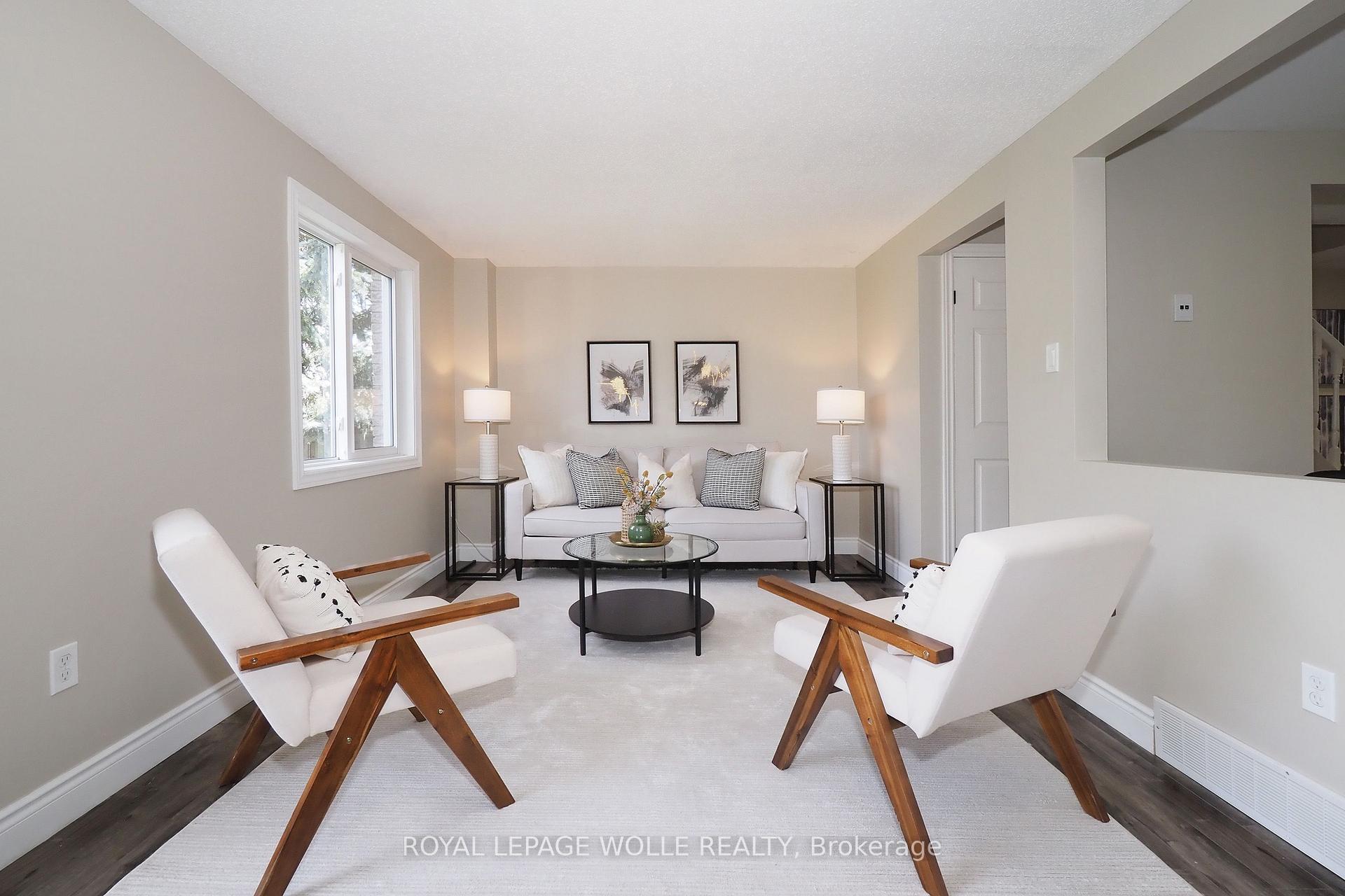 Photo 12 of 495 Misty Crescent, Kitchener, Grand River North — HOMEH