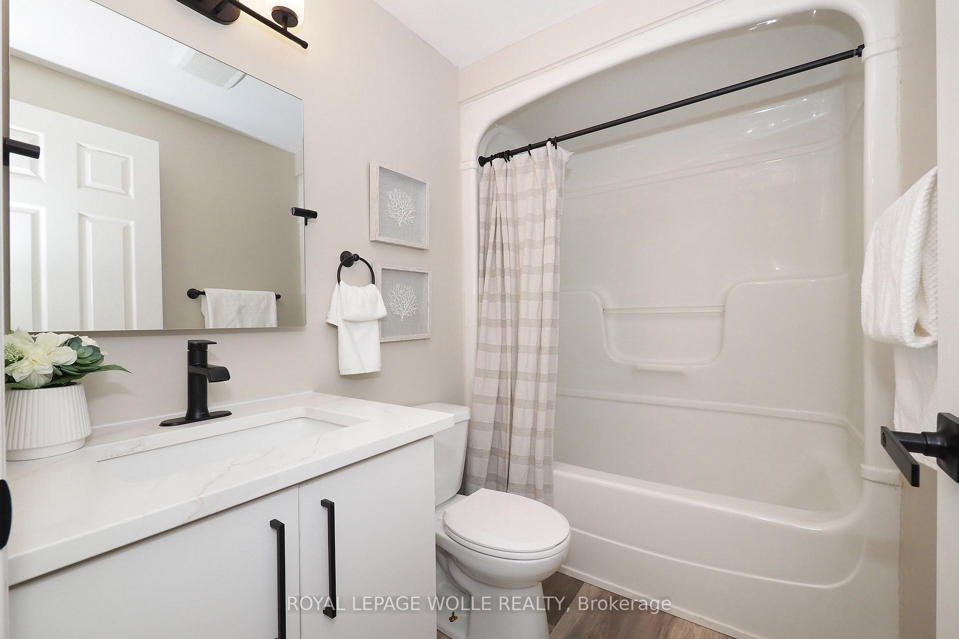 Photo 31 of 495 Misty Crescent, Kitchener, Grand River North — HOMEH