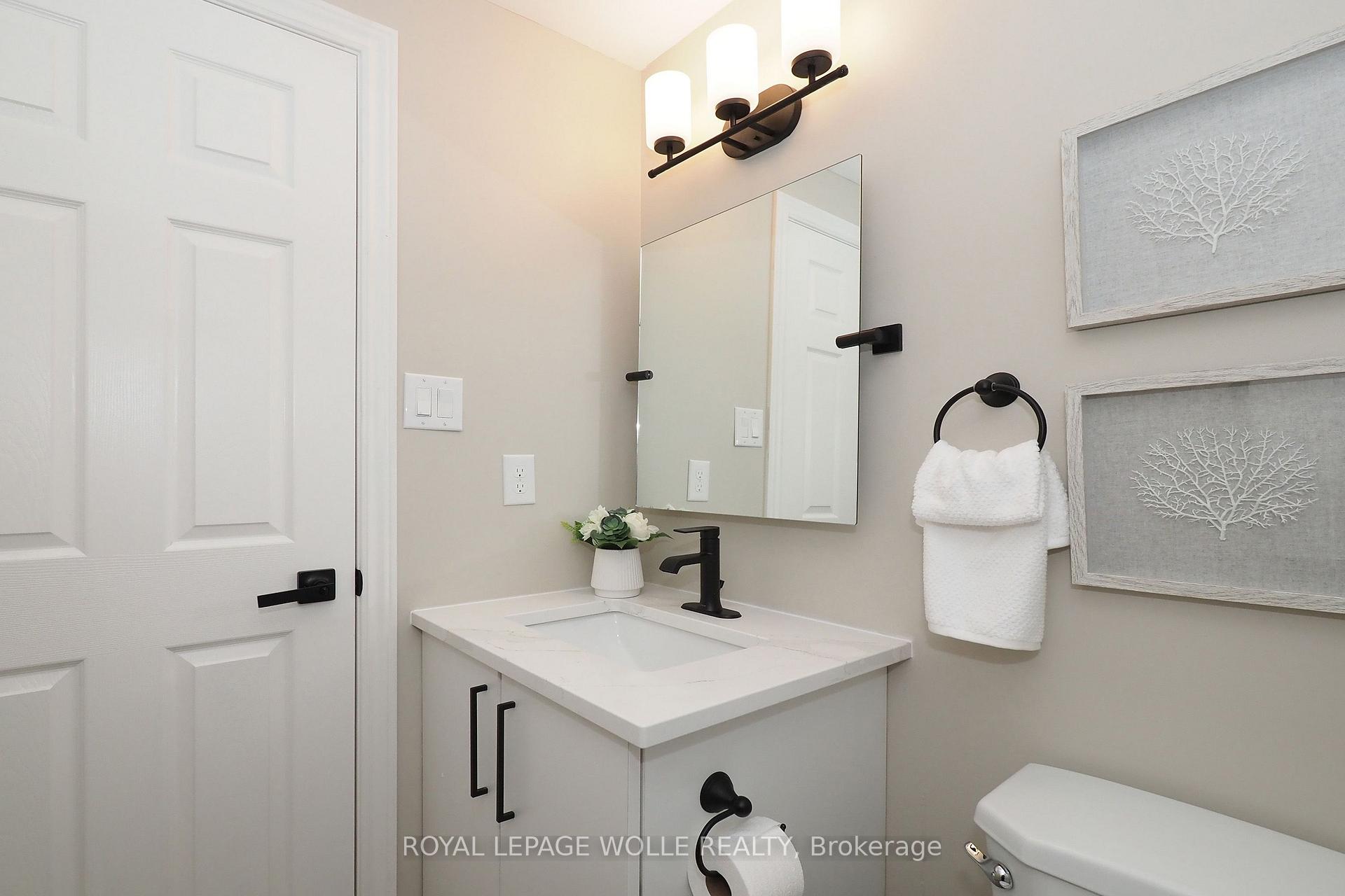 Photo 32 of 495 Misty Crescent, Kitchener, Grand River North — HOMEH