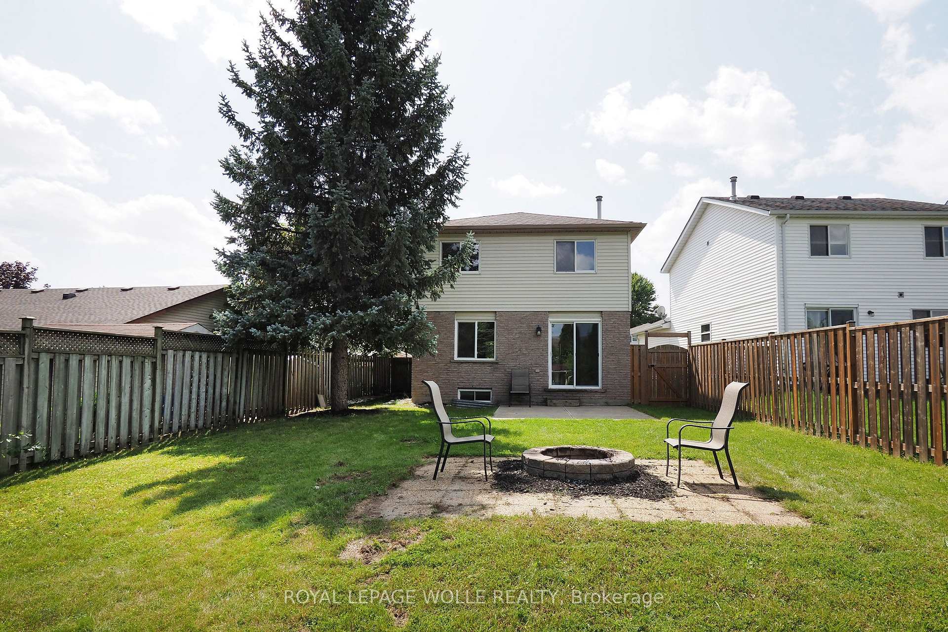 Photo 42 of 495 Misty Crescent, Kitchener, Grand River North — HOMEH