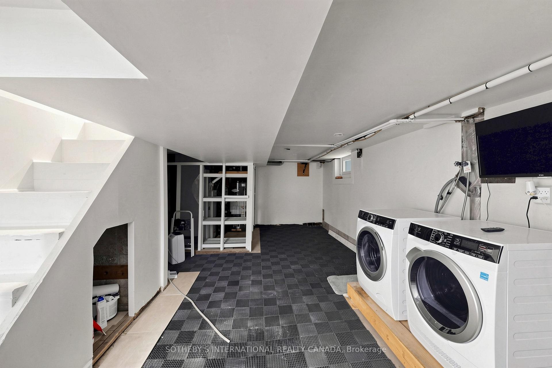 Photo 24 of 24 Patrick Street, Hamilton, Corktown — HOMEH
