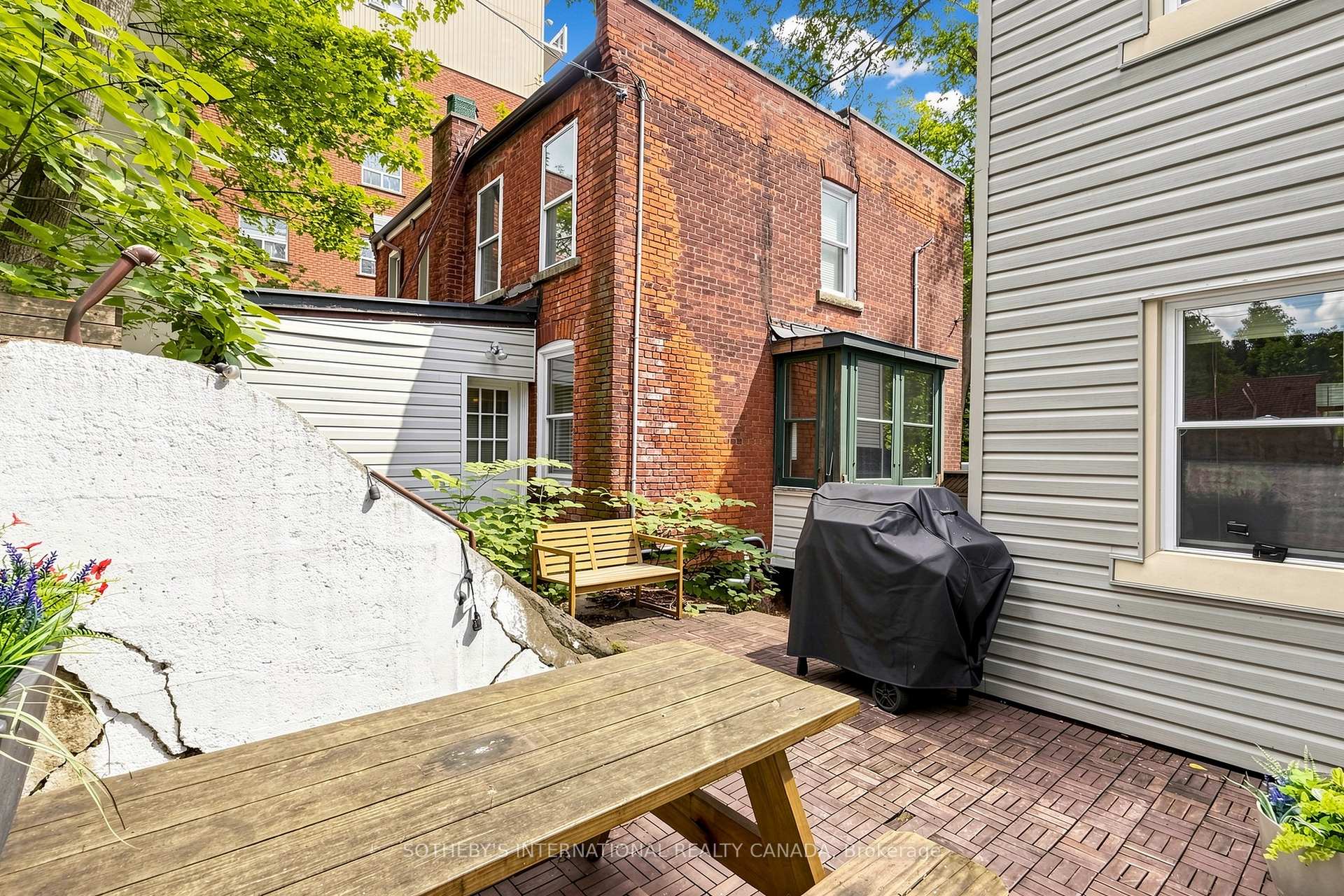 Photo 28 of 24 Patrick Street, Hamilton, Corktown — HOMEH