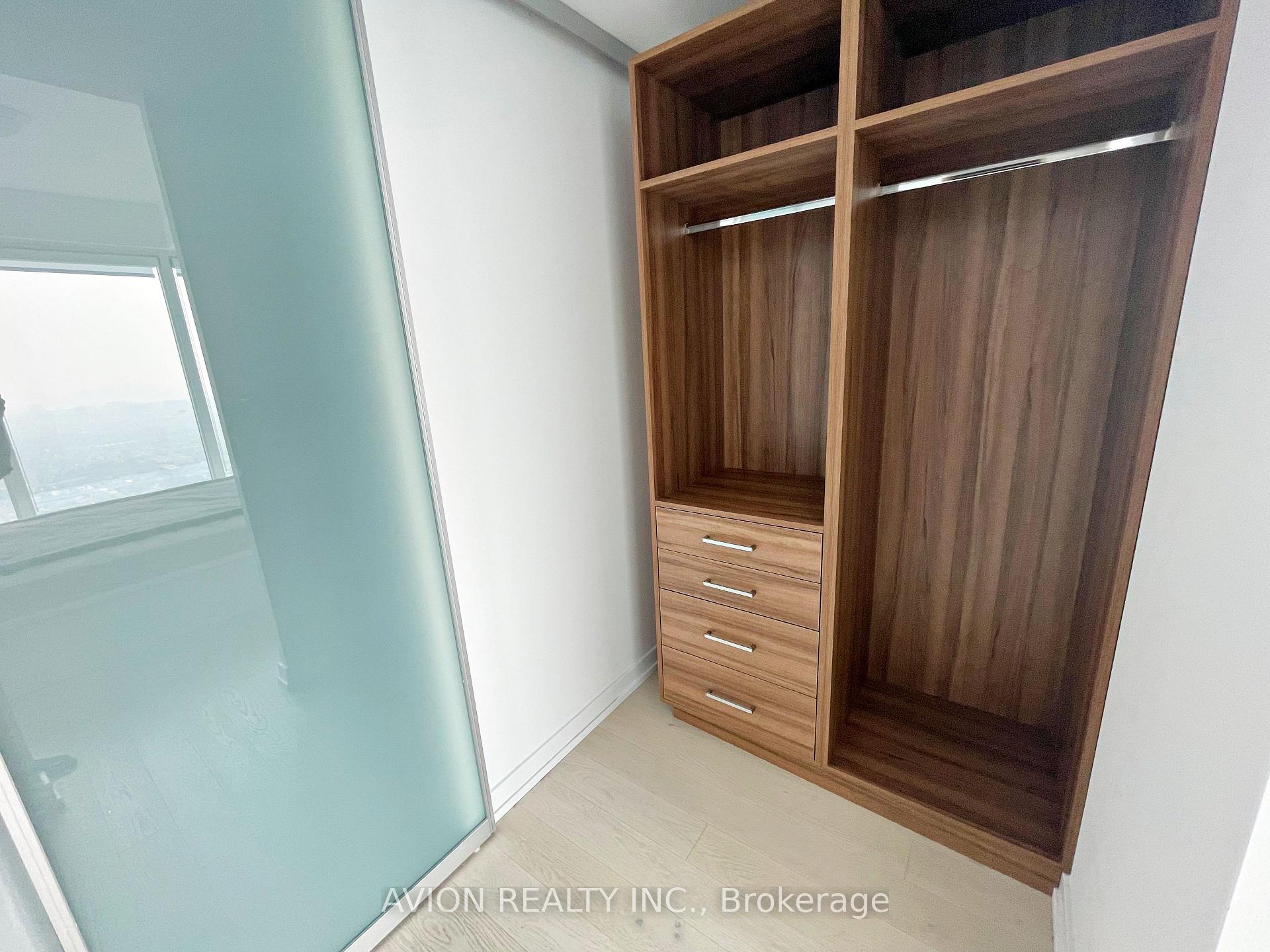 Photo 12 of Unit 4711, 488 University Avenue, Toronto, Kensington-Chinatown — HOMEH