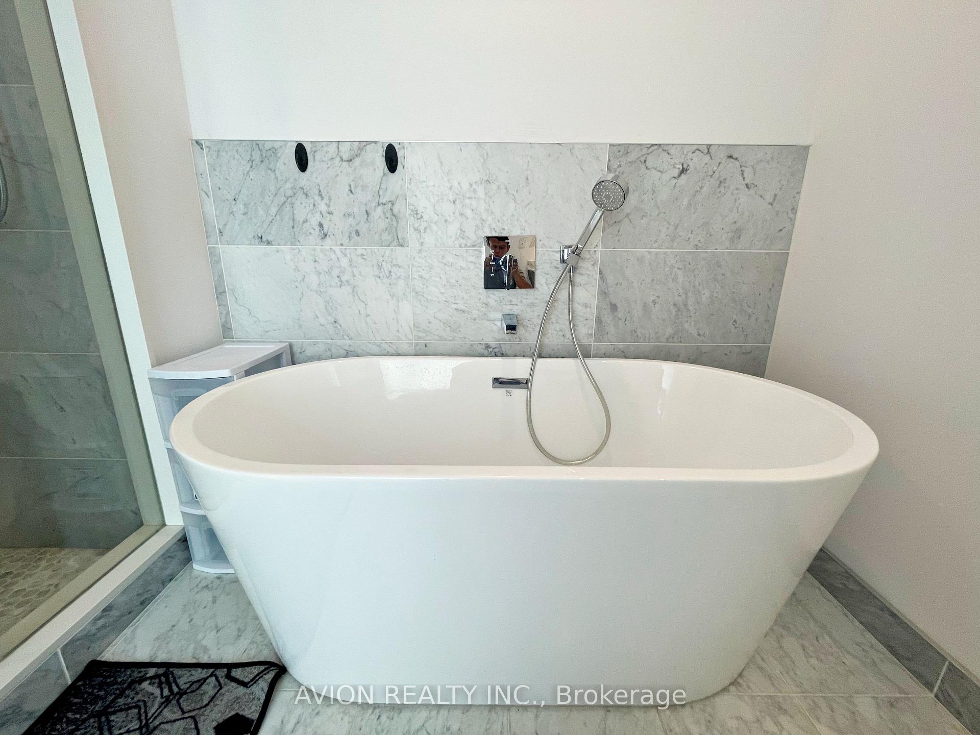 Photo 15 of Unit 4711, 488 University Avenue, Toronto, Kensington-Chinatown — HOMEH