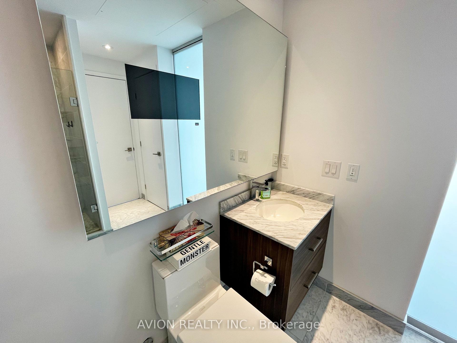 Photo 16 of Unit 4711, 488 University Avenue, Toronto, Kensington-Chinatown — HOMEH