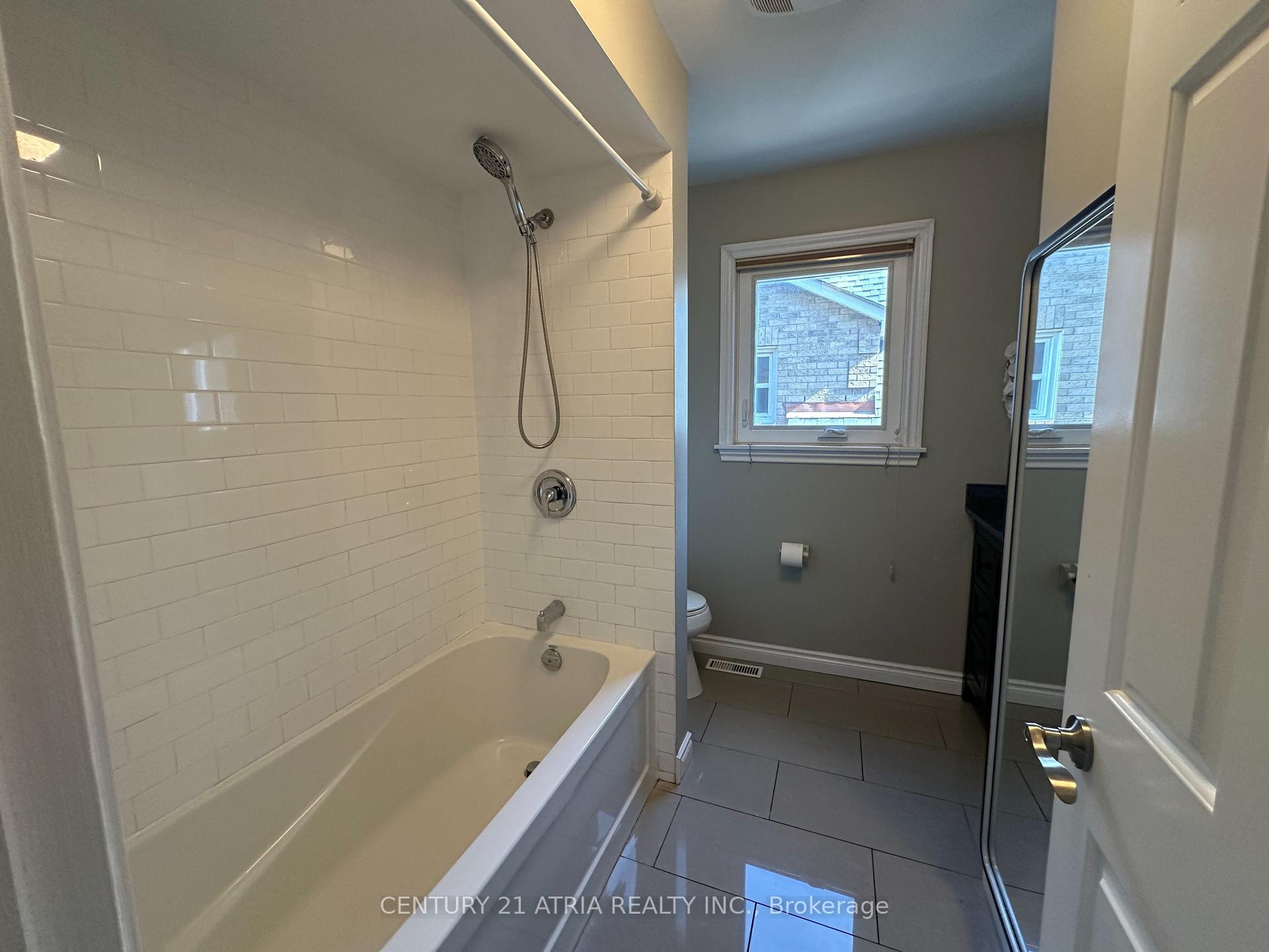 Photo 28 of 589 Village Parkway, Markham, Unionville — HOMEH