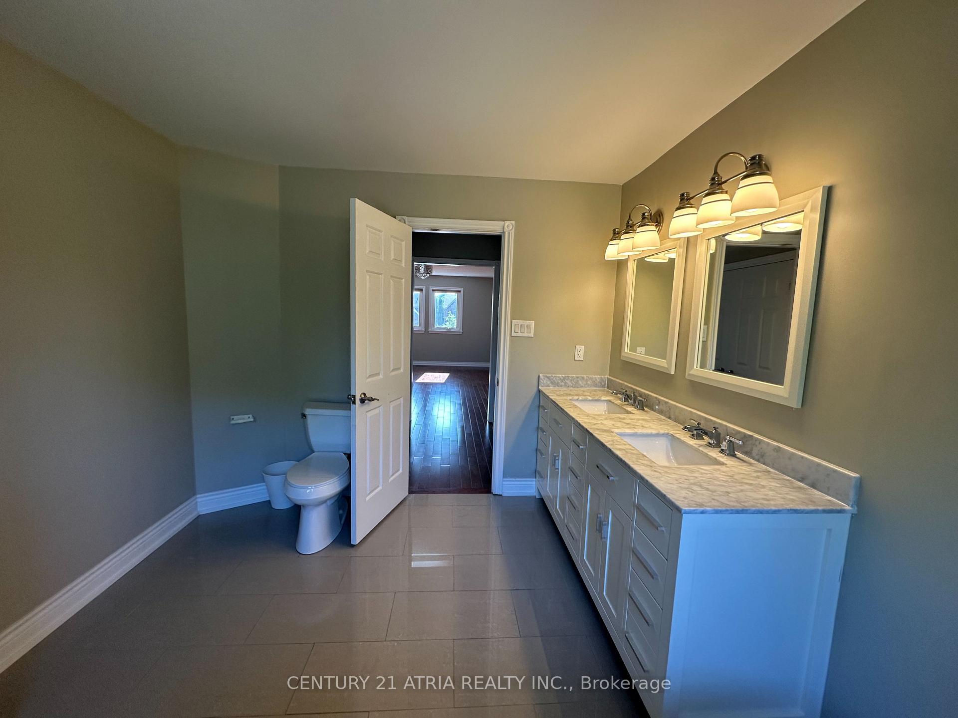 Photo 37 of 589 Village Parkway, Markham, Unionville — HOMEH