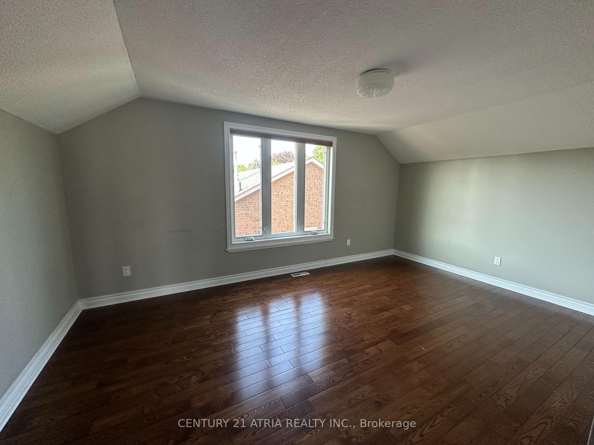 Photo 41 of 589 Village Parkway, Markham, Unionville — HOMEH