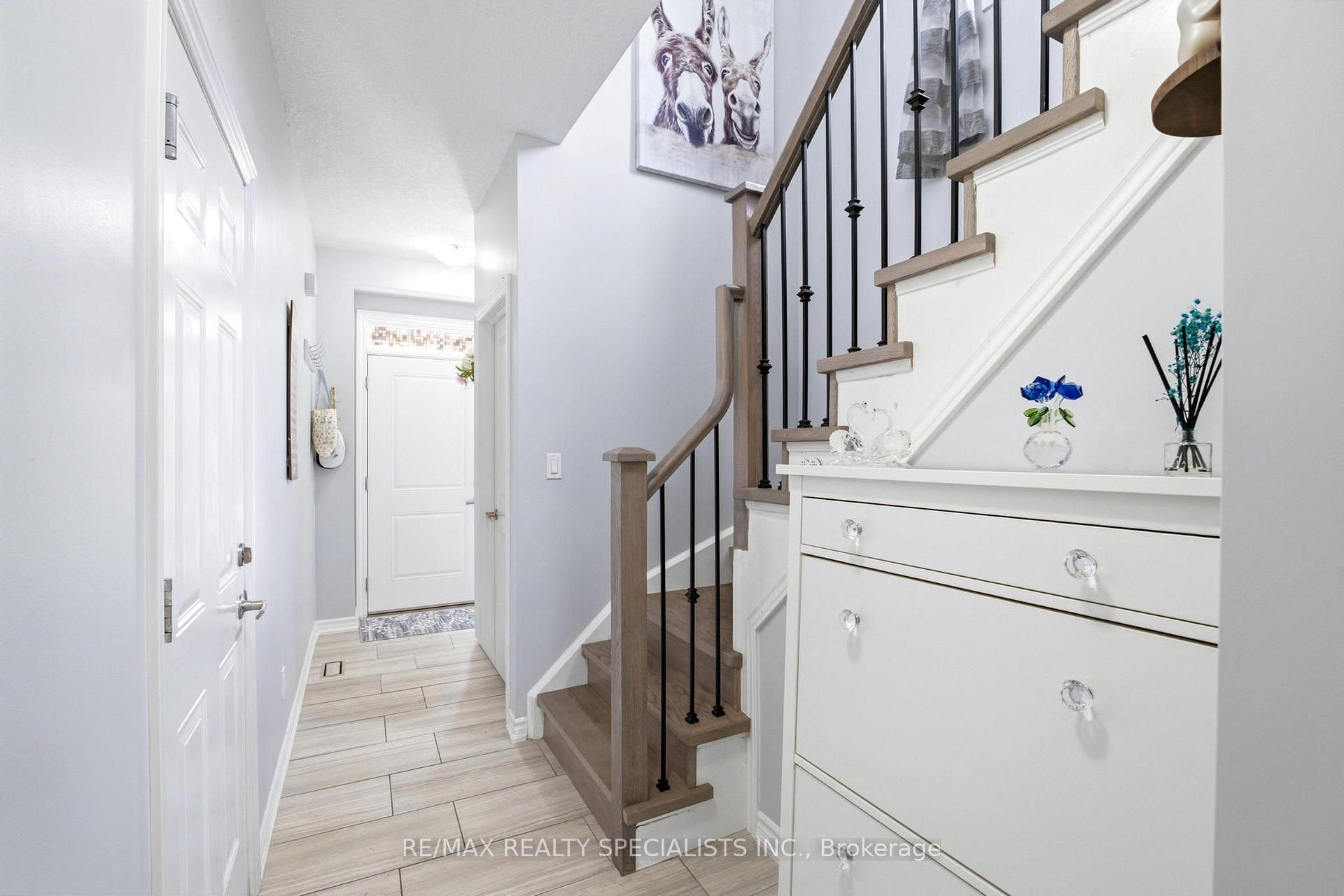 Photo 8 of 128 Law Drive, Guelph, Grange Road — HOMEH
