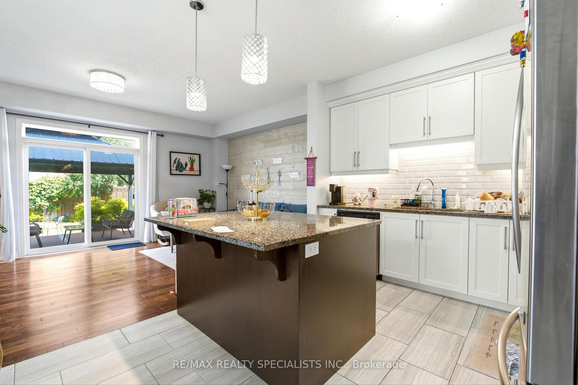 Photo 10 of 128 Law Drive, Guelph, Grange Road — HOMEH