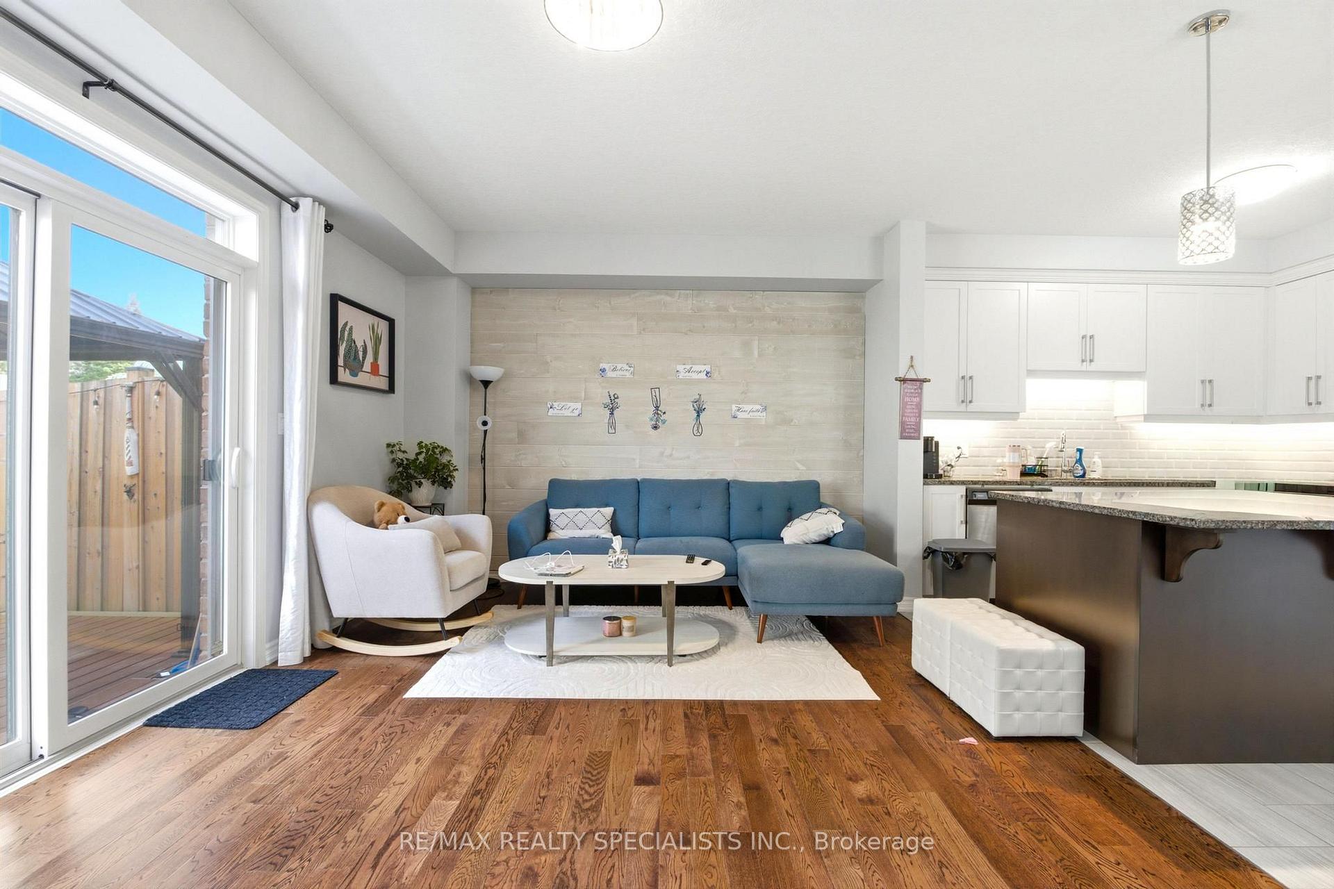 Photo 16 of 128 Law Drive, Guelph, Grange Road — HOMEH