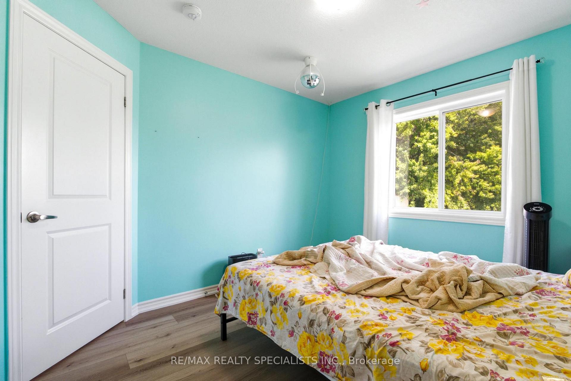 Photo 26 of 128 Law Drive, Guelph, Grange Road — HOMEH