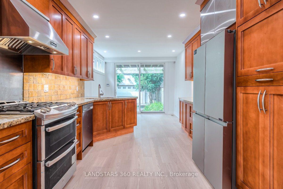 Photo 10 of 196 Brunswick Avenue, Toronto, University — HOMEH