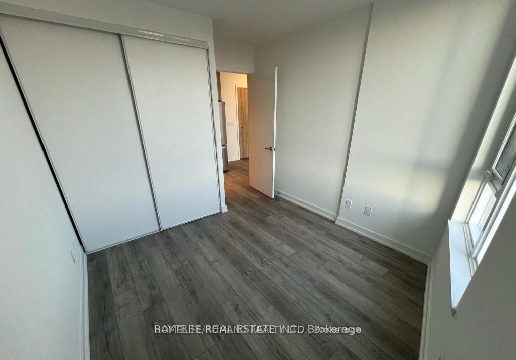 Photo 5 of Unit 1014, 3100 Keele Street, North York, Downsview-Roding-CFB — HOMEH