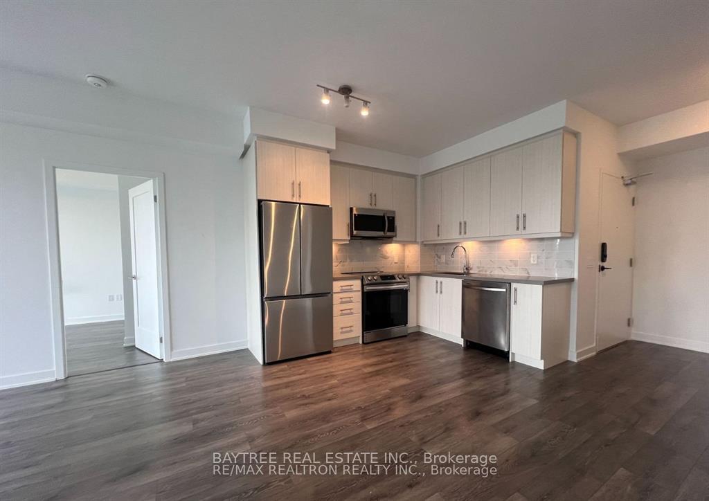 Photo 3 of Unit 1107, 105 Oneida Crescent, Richmond Hill, Langstaff — HOMEH
