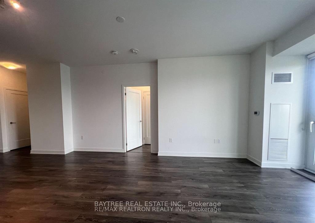 Photo 5 of Unit 1107, 105 Oneida Crescent, Richmond Hill, Langstaff — HOMEH