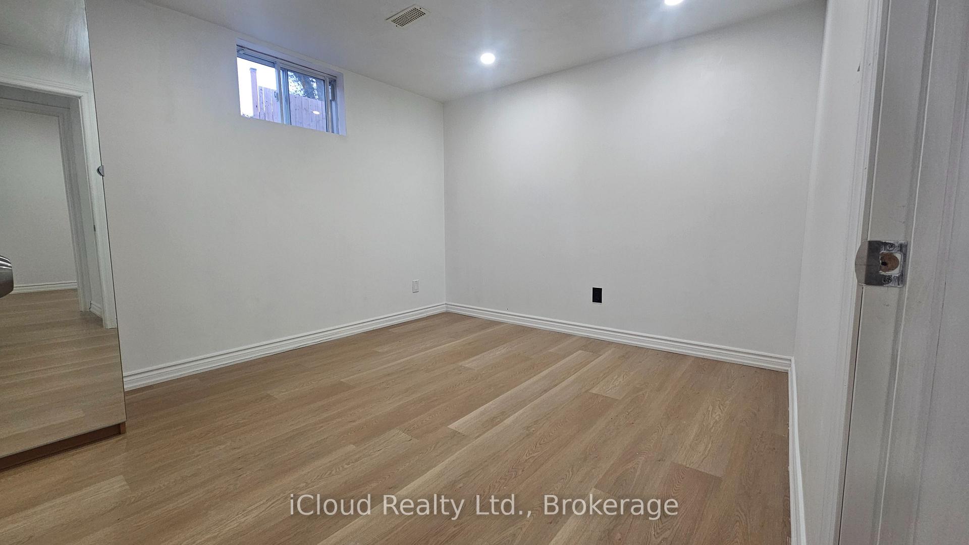 Photo 9 of Unit Basement, 32 Frey Crescent, Scarborough, Wexford-Maryvale — HOMEH