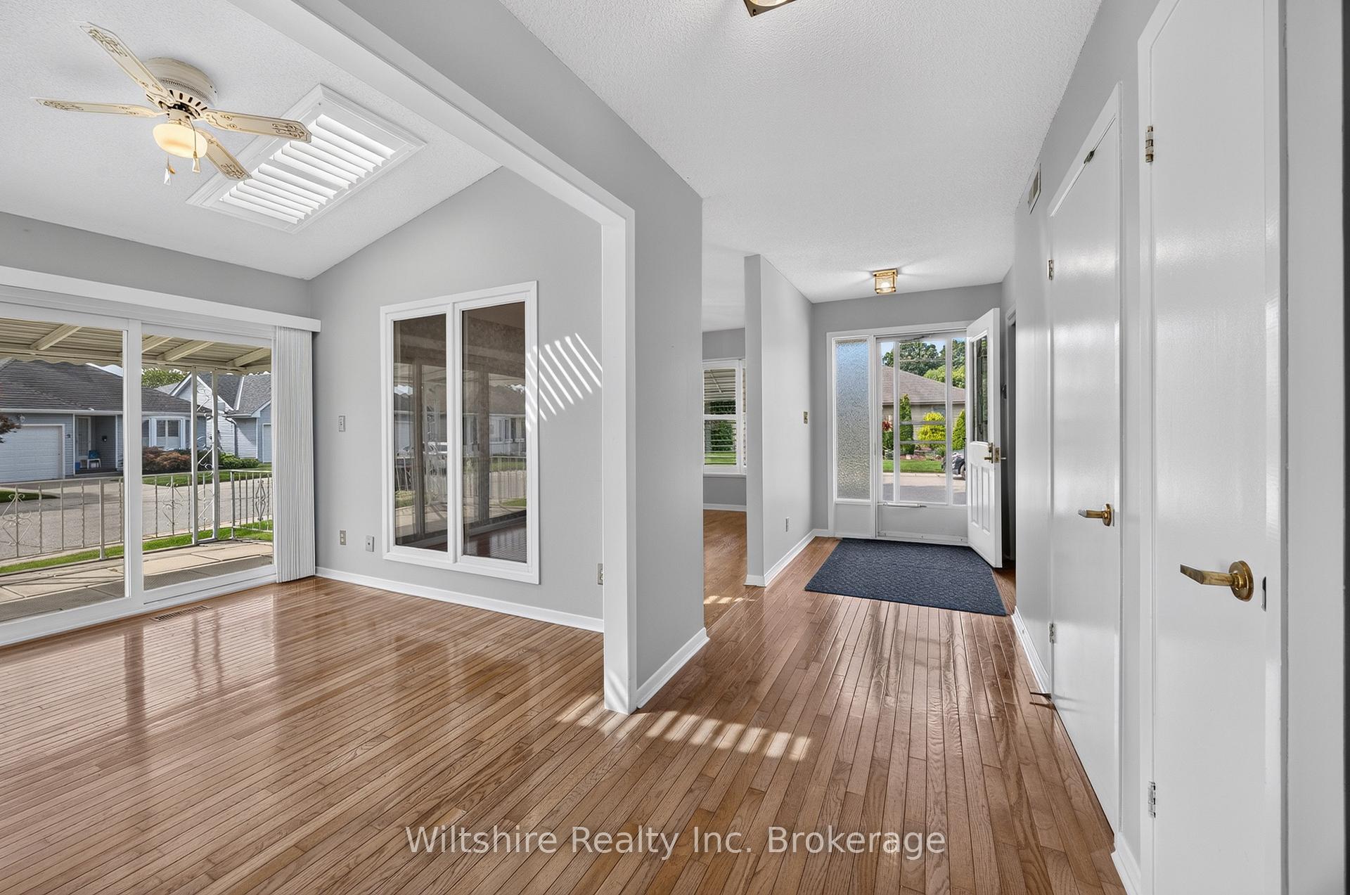 Photo 6 of 75 Edwin Crescent, Tillsonburg — HOMEH