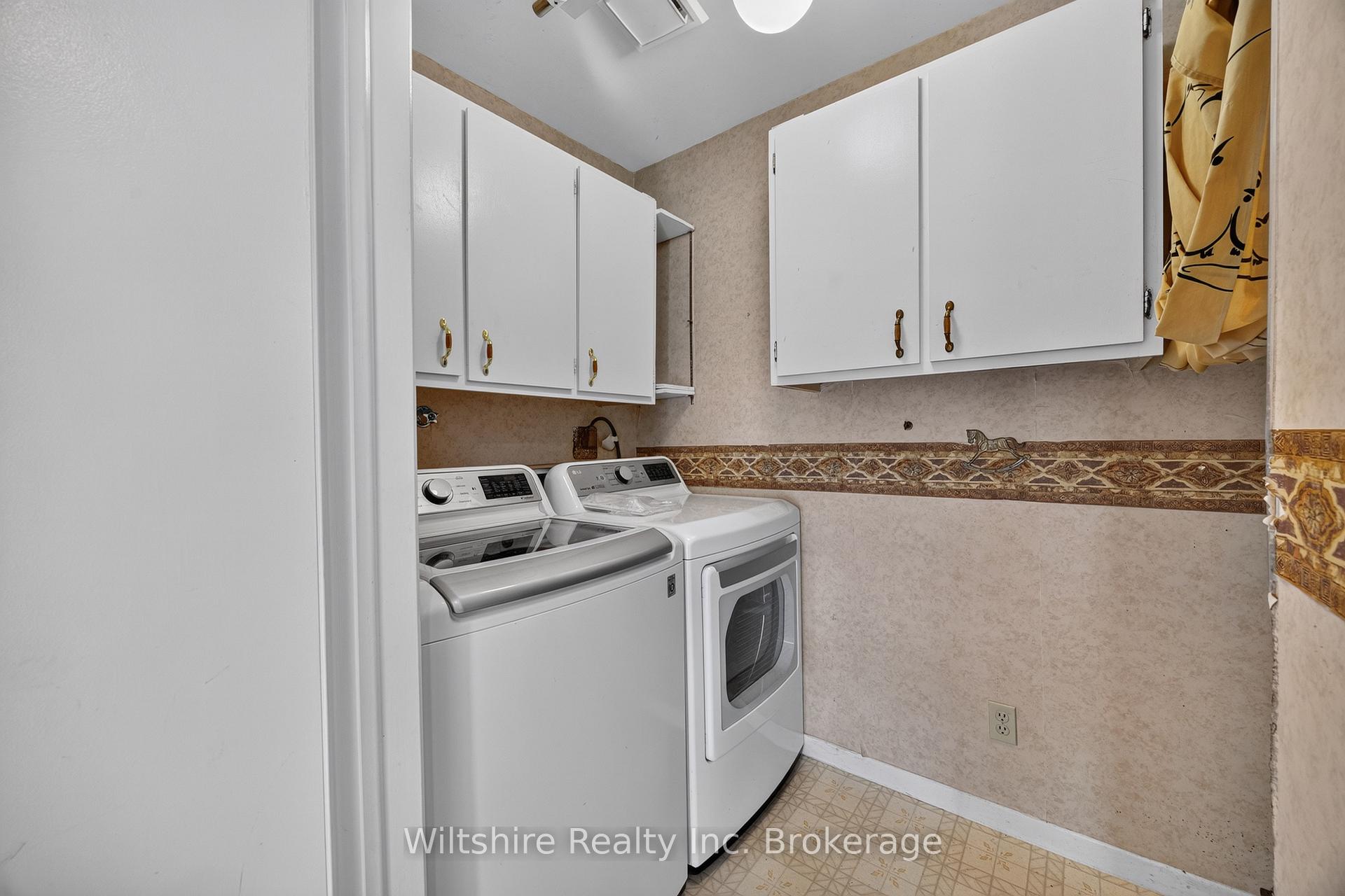 Photo 7 of 75 Edwin Crescent, Tillsonburg — HOMEH