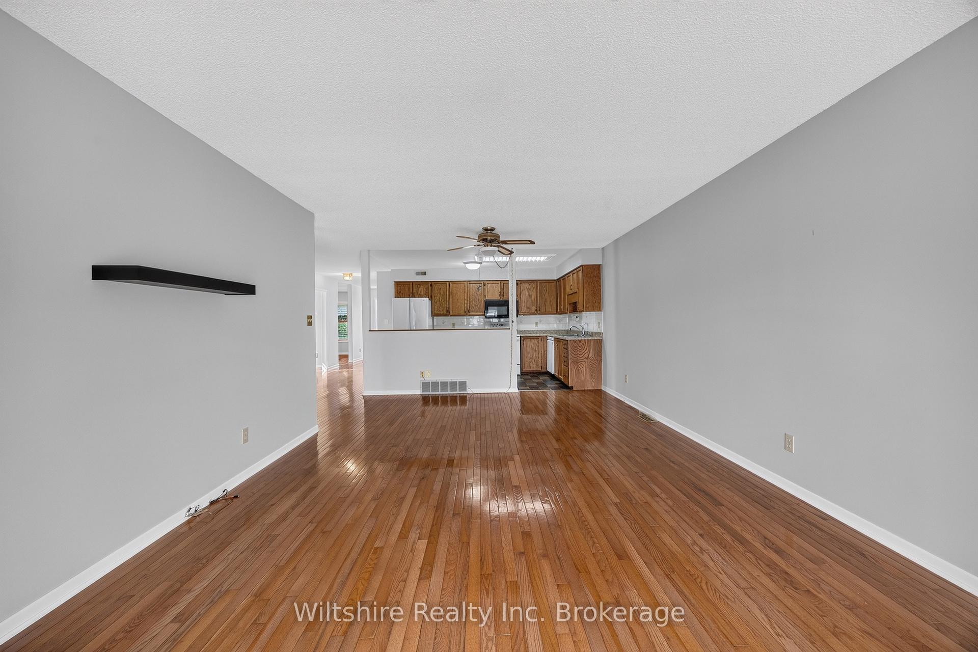 Photo 8 of 75 Edwin Crescent, Tillsonburg — HOMEH