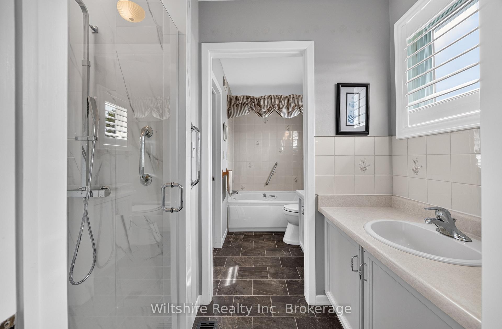 Photo 11 of 75 Edwin Crescent, Tillsonburg — HOMEH