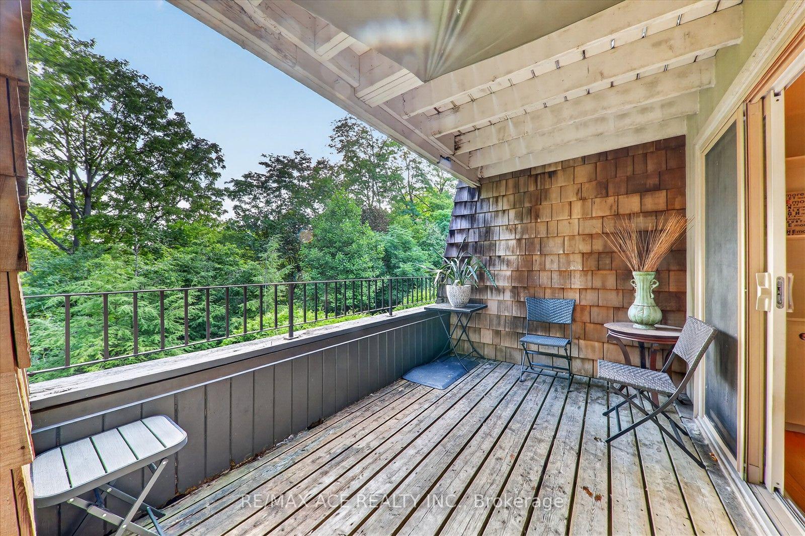 Photo 38 of 65 Cricklewood Crescent, Markham, Royal Orchard — HOMEH