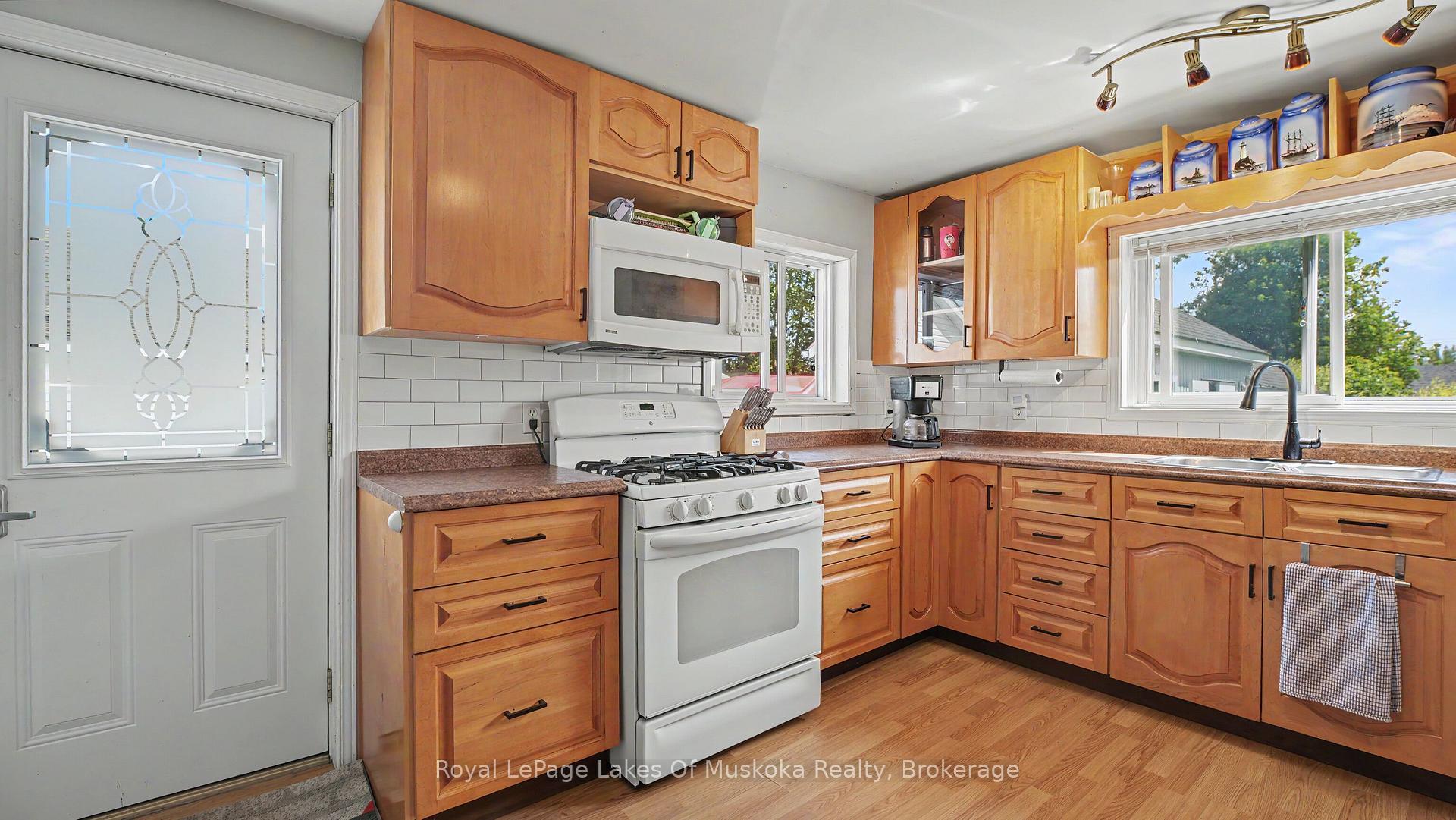 Photo 3 of 7 Maple Street, South River — HOMEH