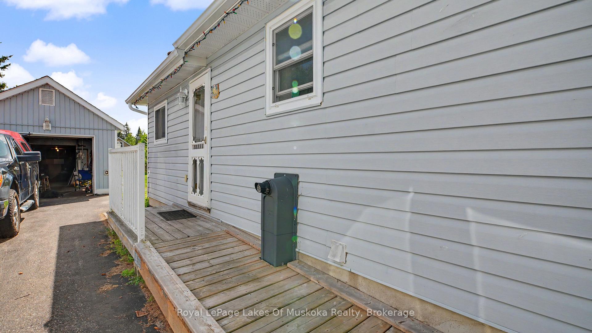 Photo 16 of 7 Maple Street, South River — HOMEH