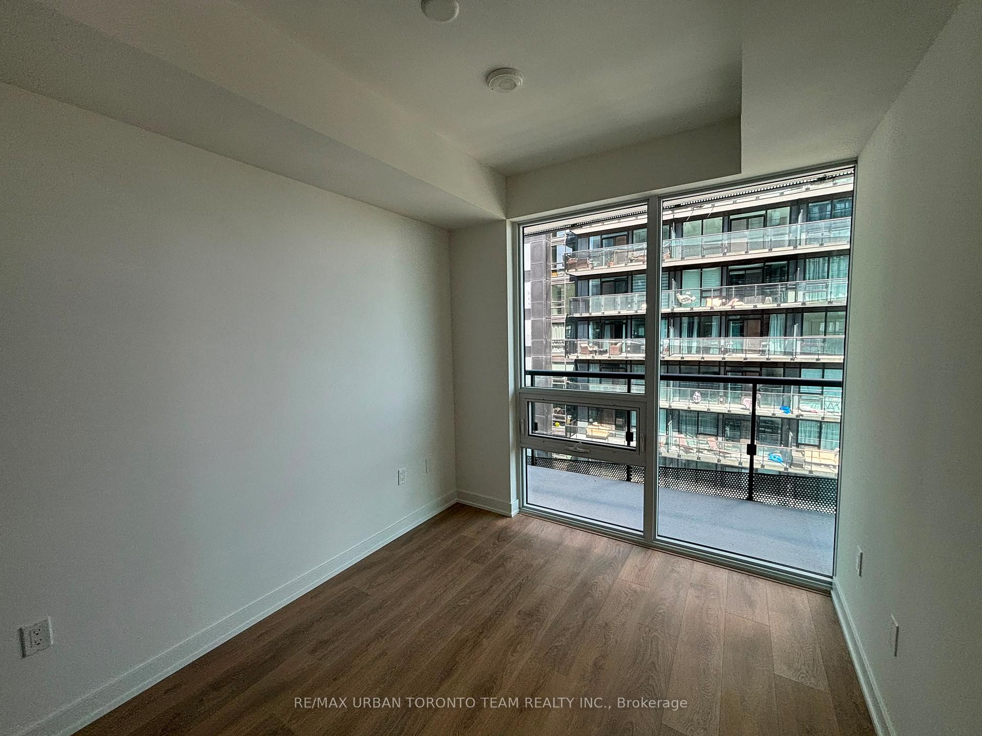 Photo 8 of Unit 3008, 127 Broadway Avenue, Toronto, Mount Pleasant West — HOMEH