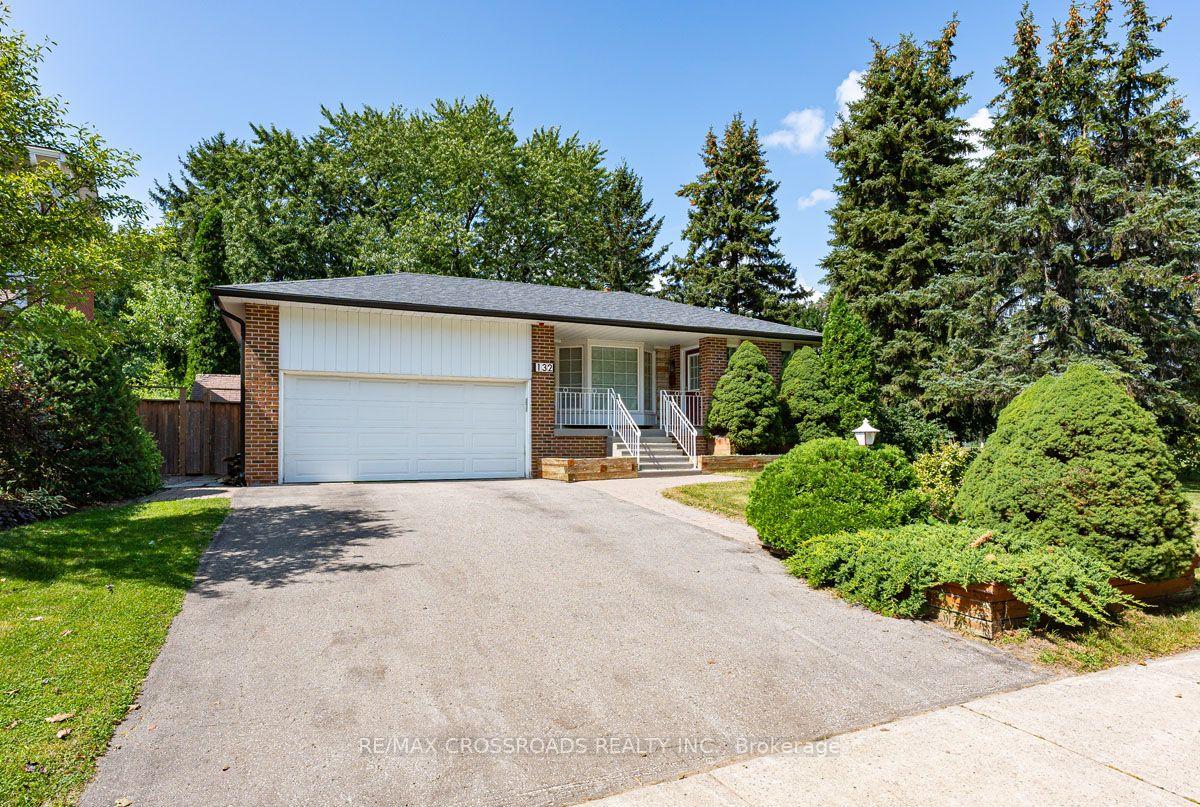 Photo 1 of 132 Collingsbrook Boulevard, Scarborough, L'Amoreaux — HOMEH