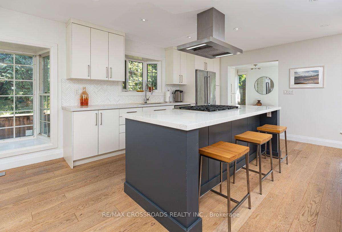 Photo 9 of 132 Collingsbrook Boulevard, Scarborough, L'Amoreaux — HOMEH
