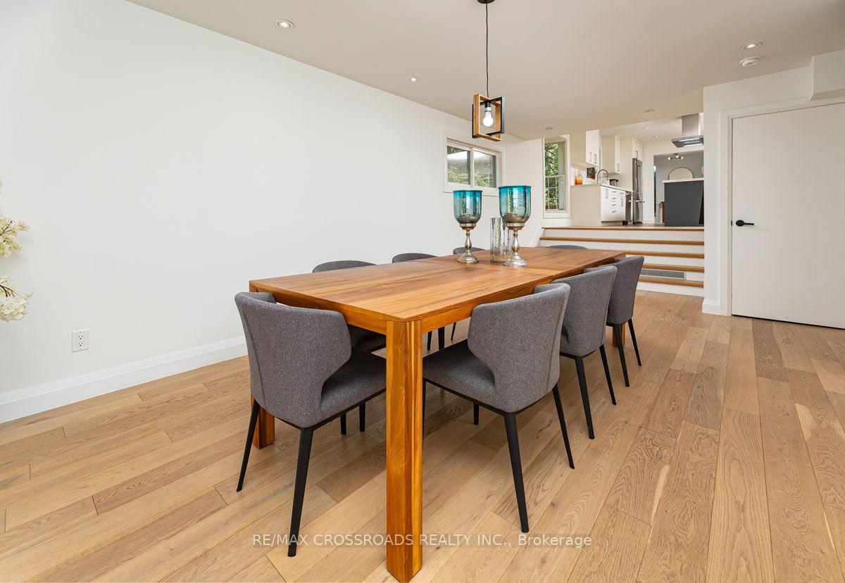 Photo 13 of 132 Collingsbrook Boulevard, Scarborough, L'Amoreaux — HOMEH